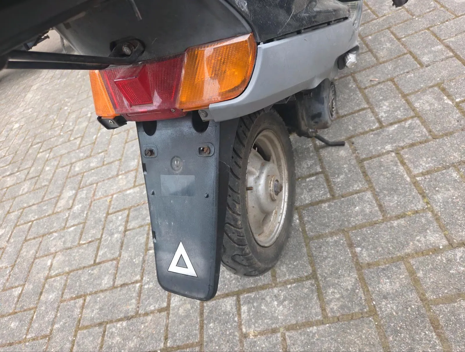 Photo du scooter pour le dossier d'attestation FFVE