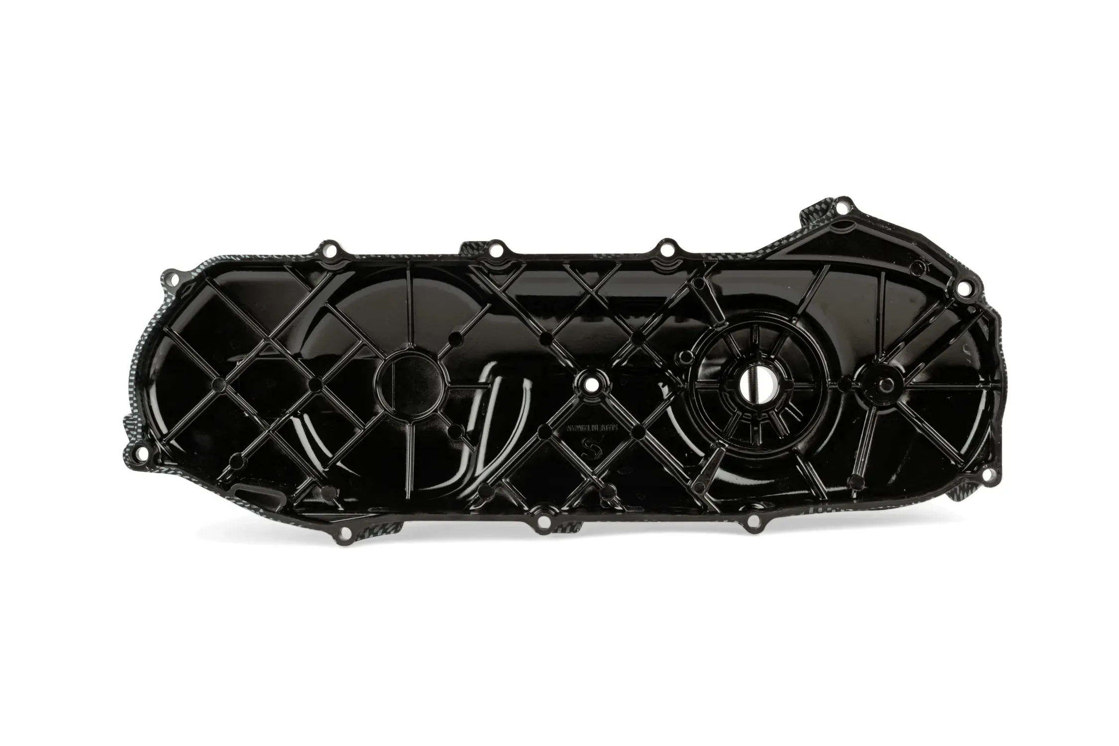 Détail du revêtement carbone du carter de variateur STR8 pour Yamaha Aerox