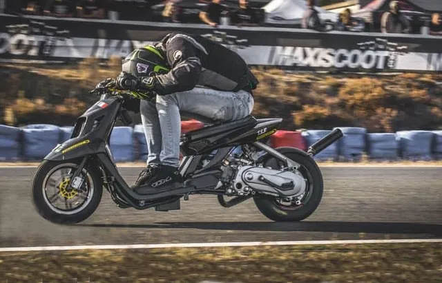 Scooter Mag soutient Corentin Peron #95 pour la saison de run 2019