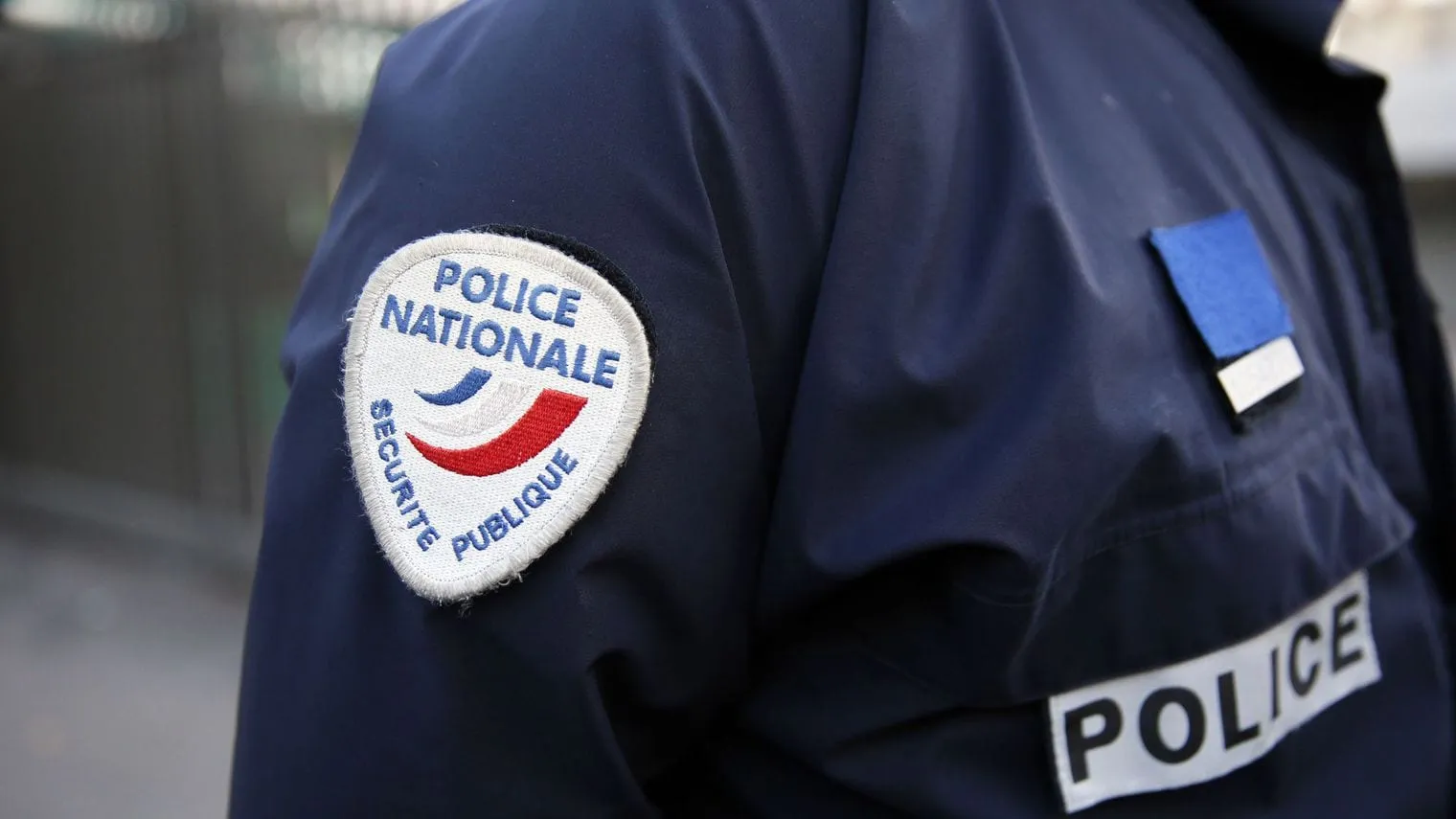controle-police-scooter-plaque-carte-grise