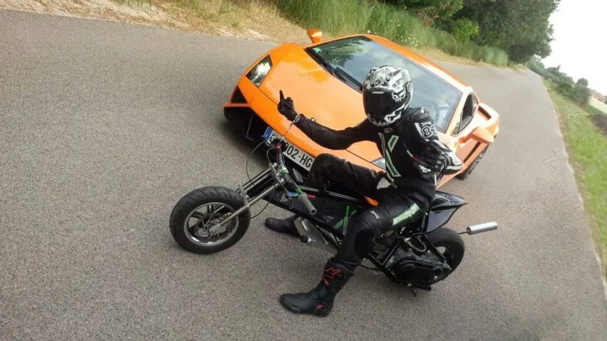 Dragster 90 cc VS Lamborghini Gallardo 560 cv