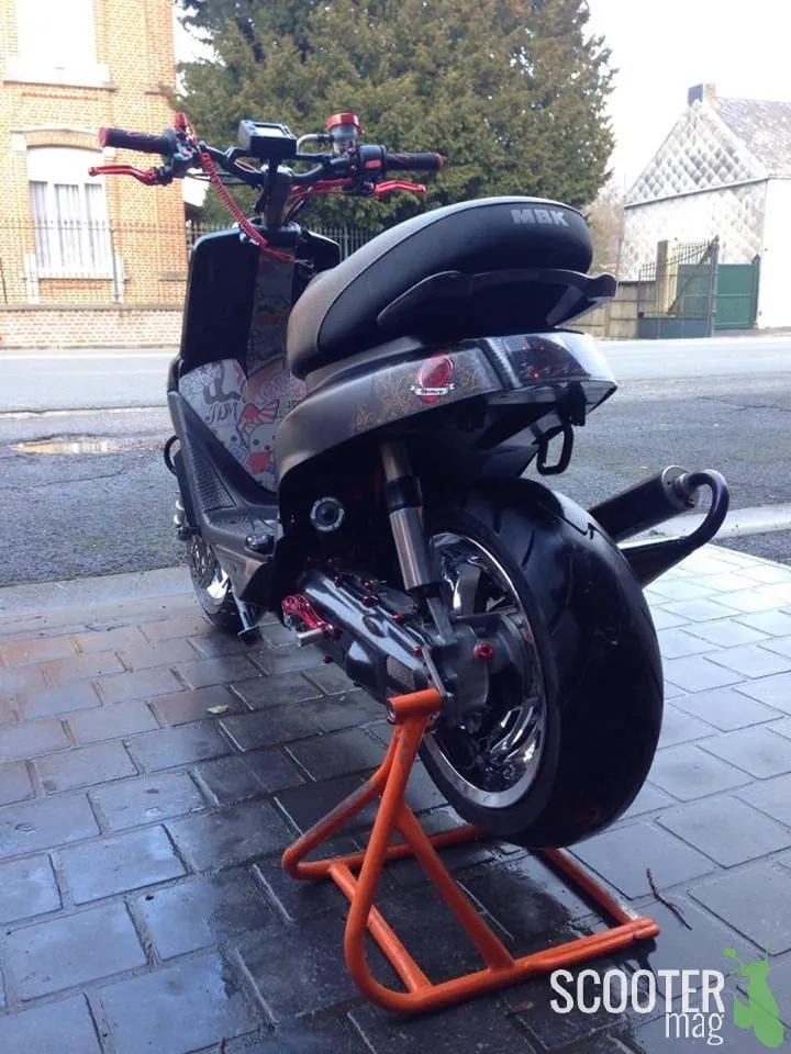 MBK Booster 13″ Naked
