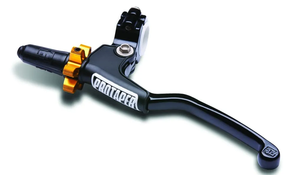 Booster black and gold partenaire de Scooter Mag et Maxiscoot