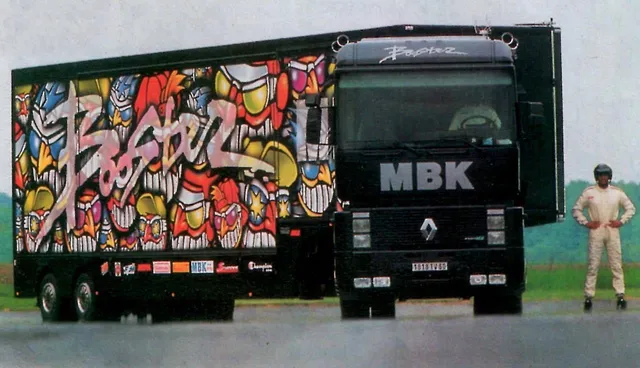 Photos MBK Booster et YAMAHA BW’s d’époque
