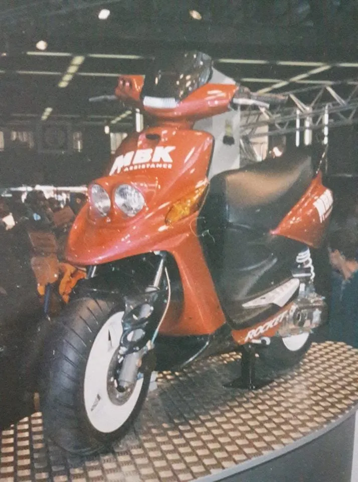 Photos MBK Booster et YAMAHA BW’s d’époque
