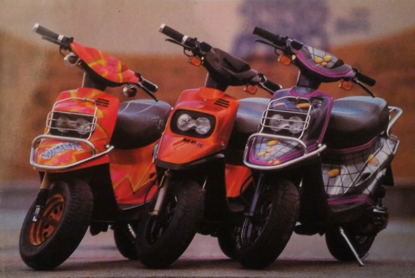 Photos MBK Booster et YAMAHA BW’s d’époque