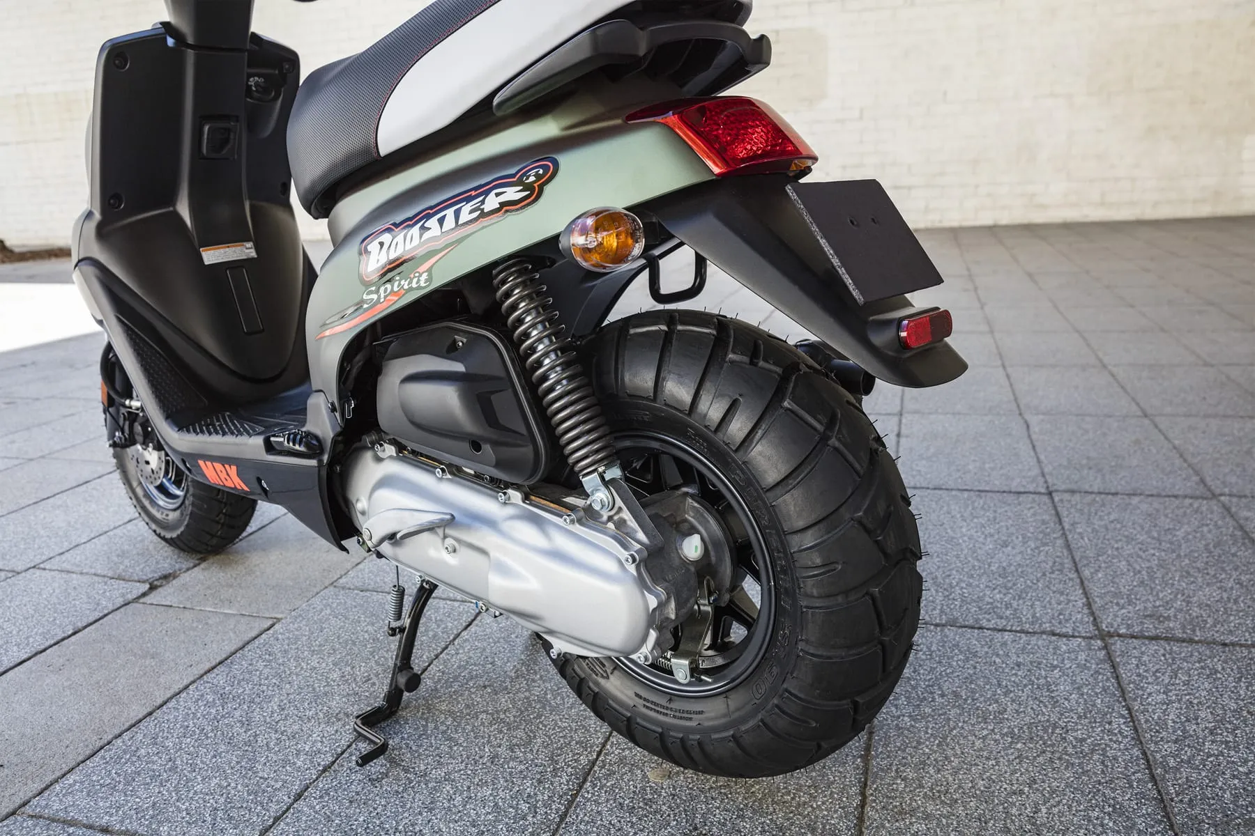 Booster Spirit : le scooter star par MBK