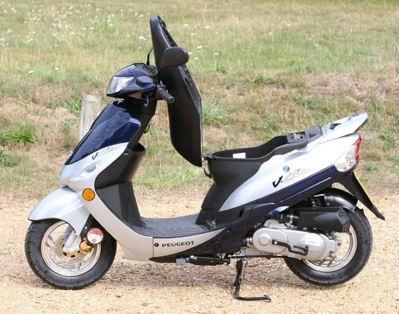 Peugeot V-Clic : le scooter citadin low-cost