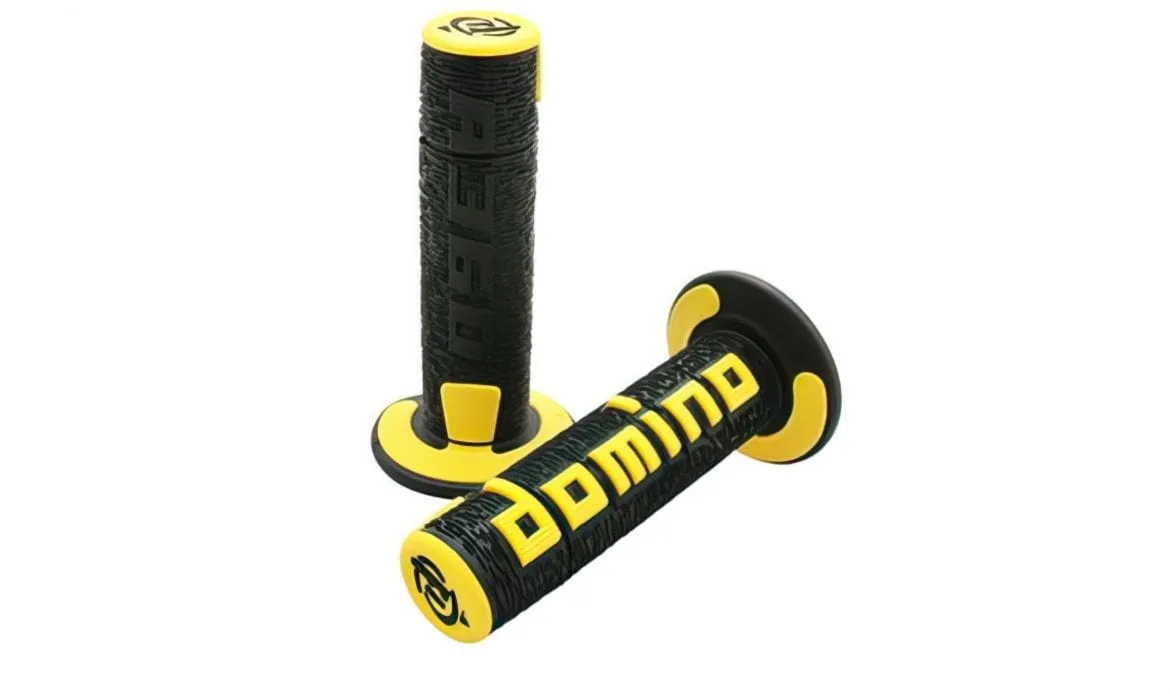 Booster black and gold partenaire de Scooter Mag et Maxiscoot