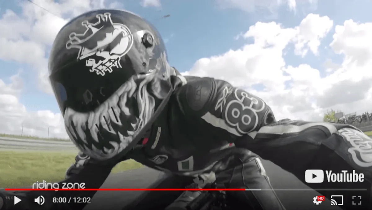 Immersion dans le monde des scooters de l’extrême avec Riding Zone !