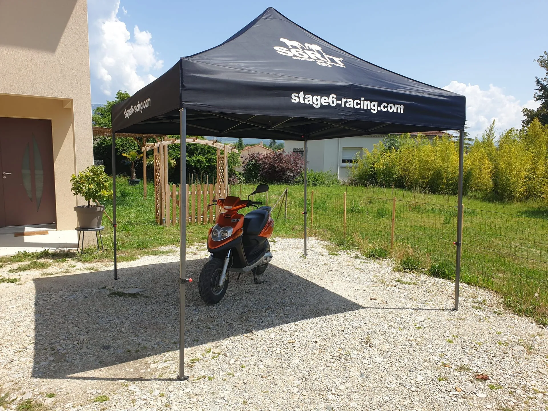 Tente Paddock Stage6 : le barnum 3×3 idéal !